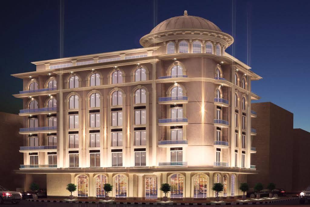 Time Express Hotel Al Khan Sharjah Exteriör bild